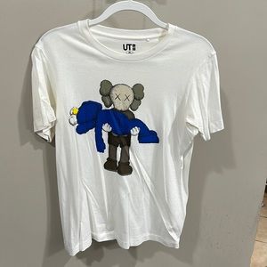Kaws tee
